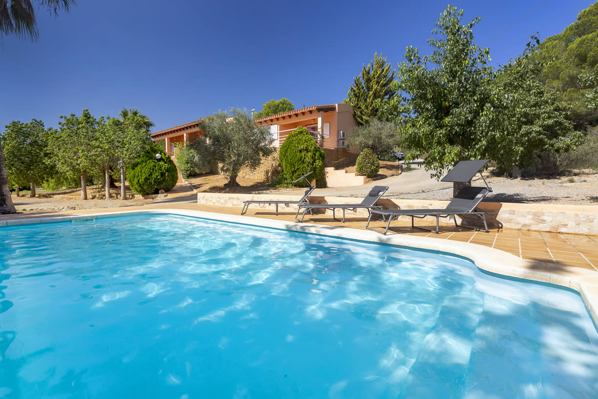 Villa Rental Ibiza Sol Post